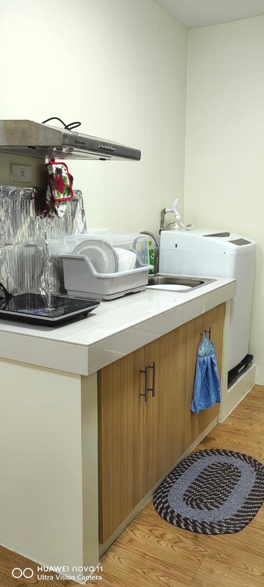 Mrg Place San Remo Oasis Condominium Talisay  Exteriör bild
